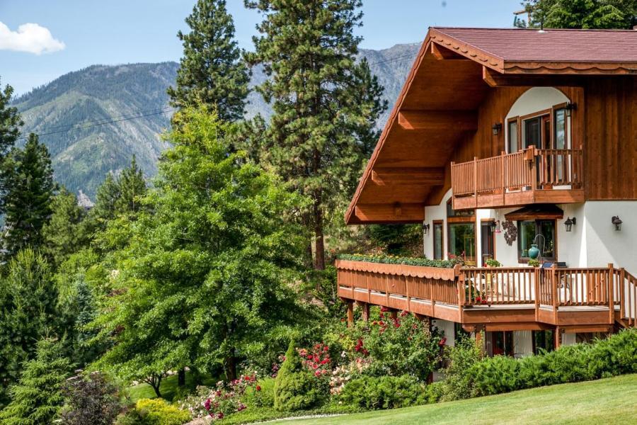 Fox Den Bed & Breakfast Leavenworth Exterior photo